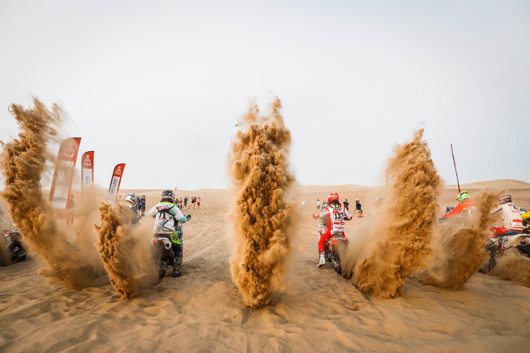 Veja as fotos da nona especial do Rally Dakar