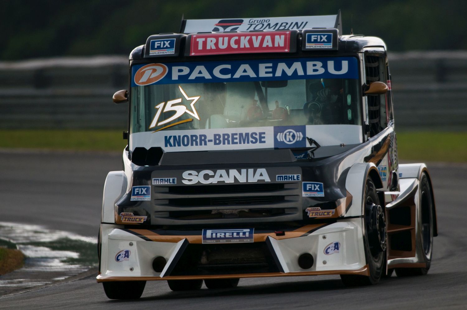 Copa Truck: Beto Monteiro lidera treino com a Universal Soluções