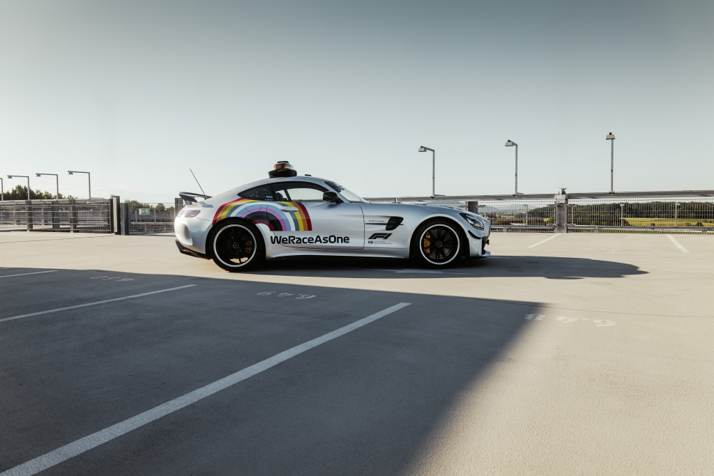 Mercedes-AMG GT-R - Foto: divulgação Mercedes-Benz