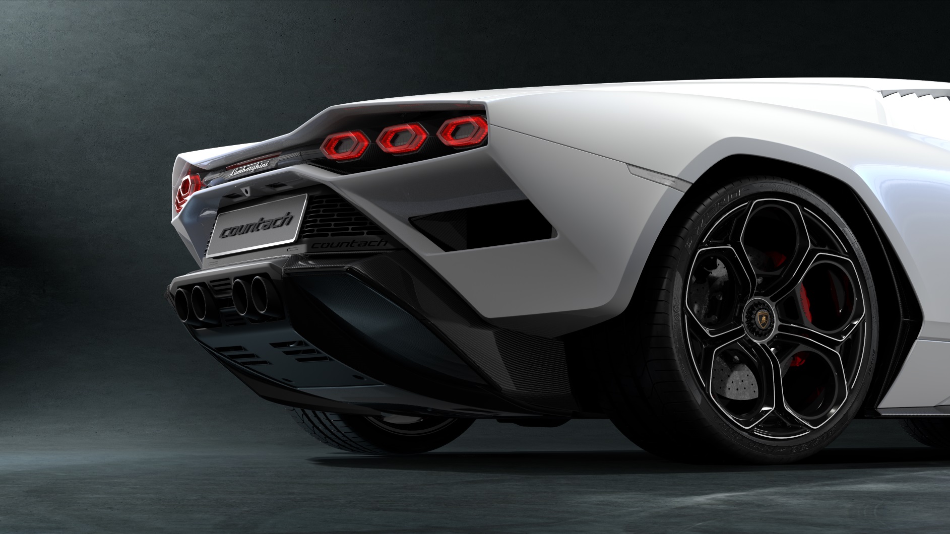 Pirelli e Lamborghini Countach