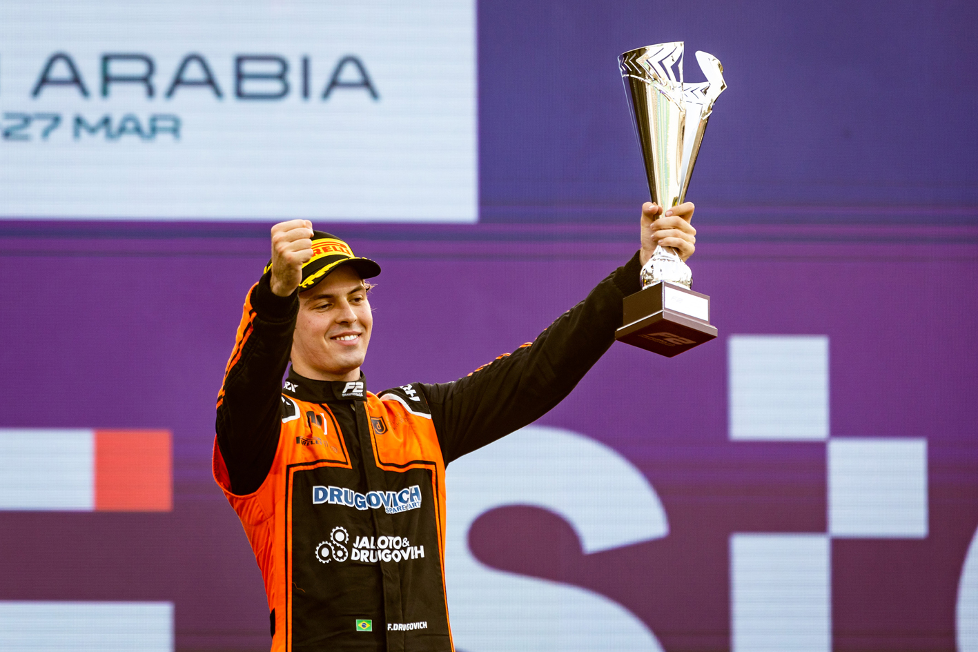 Capa Destaque da Semana RACING - Drugovich lidera na Fórmula 2