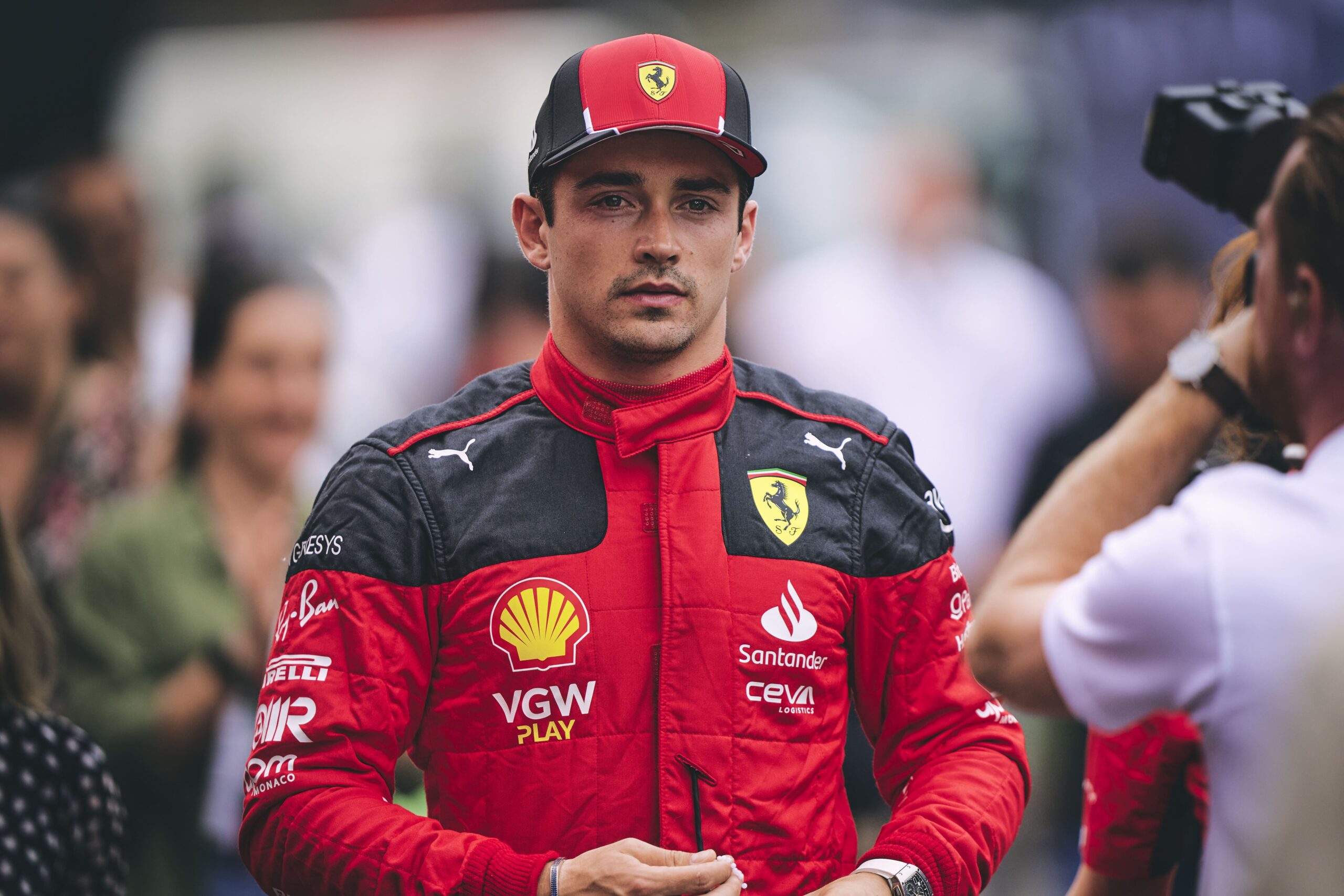 F1: Leclerc perde posições no grid da sprint em Spielberg