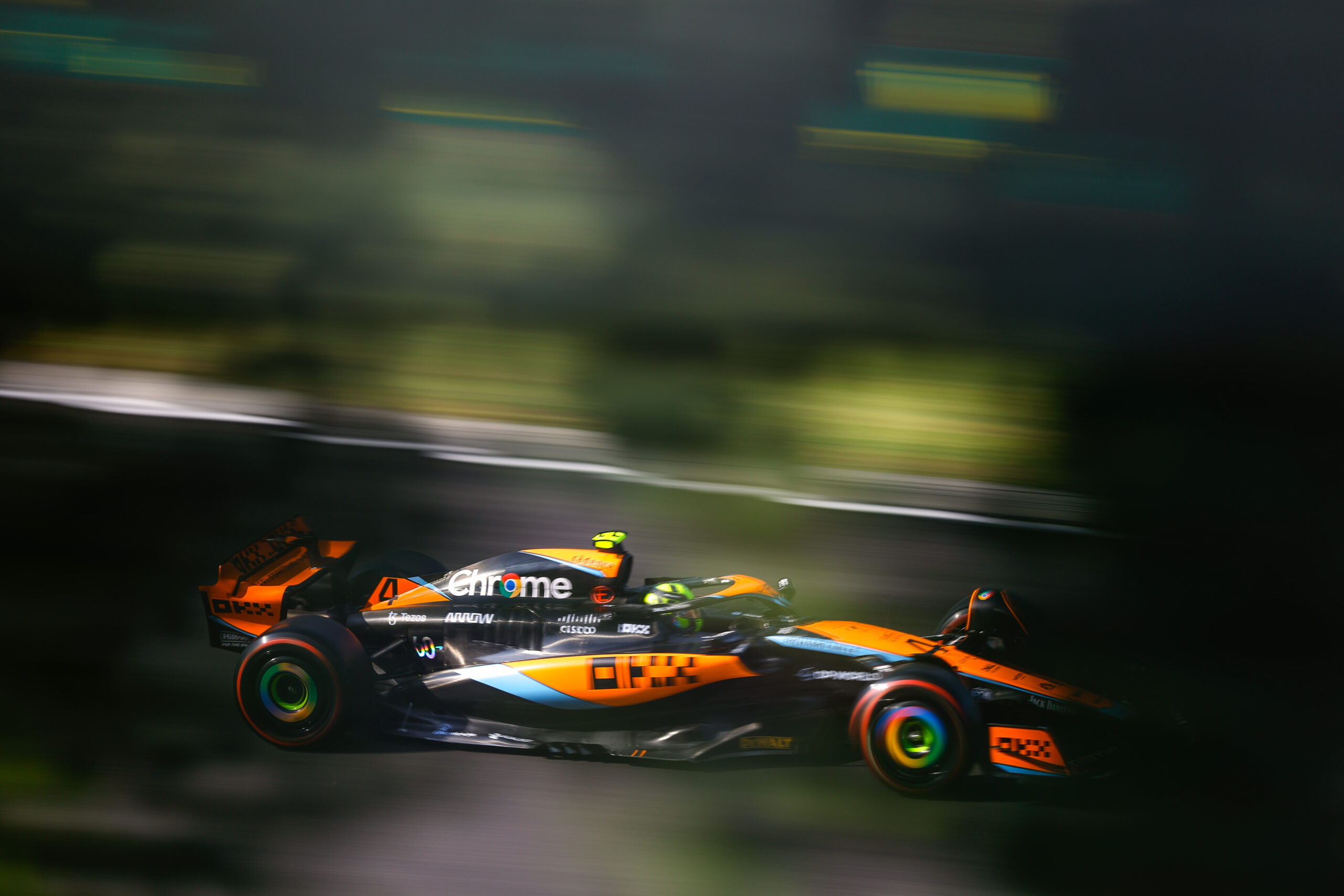 GP da Holanda: Verstappen lidera primeiro treino livre; Alonso é o