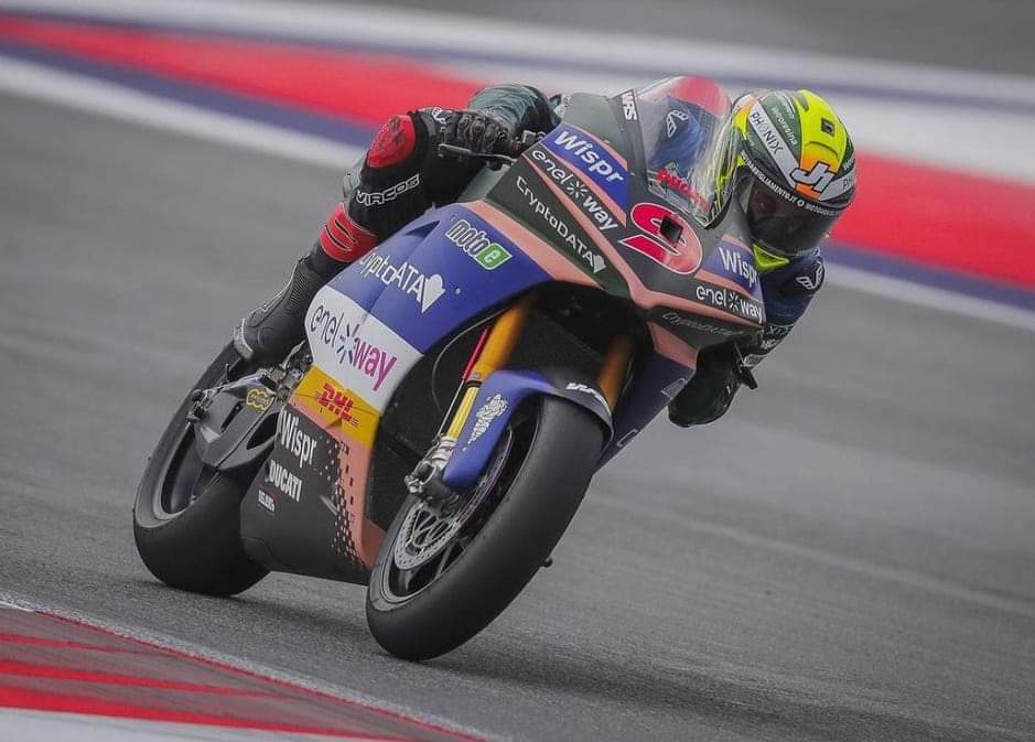 MotoE, 2022, Espanha, Corrida 1: Eric Granado vence primeira