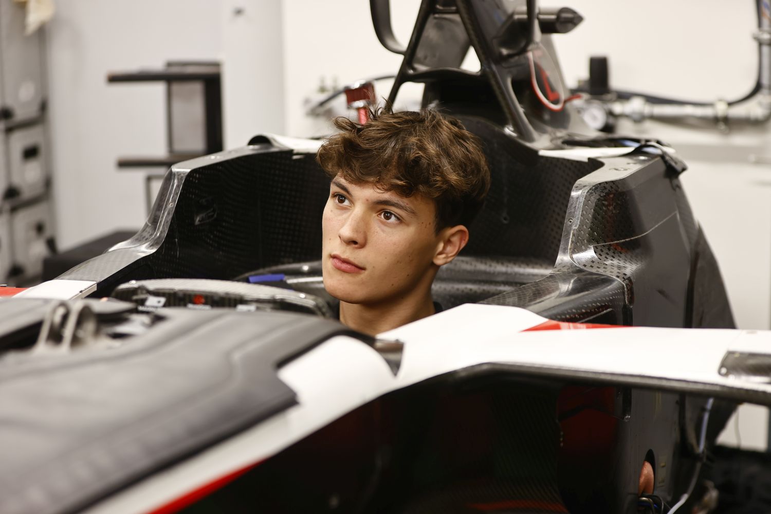 F1: Haas escala Bearman para treinos livres no México e em Abu Dhabi