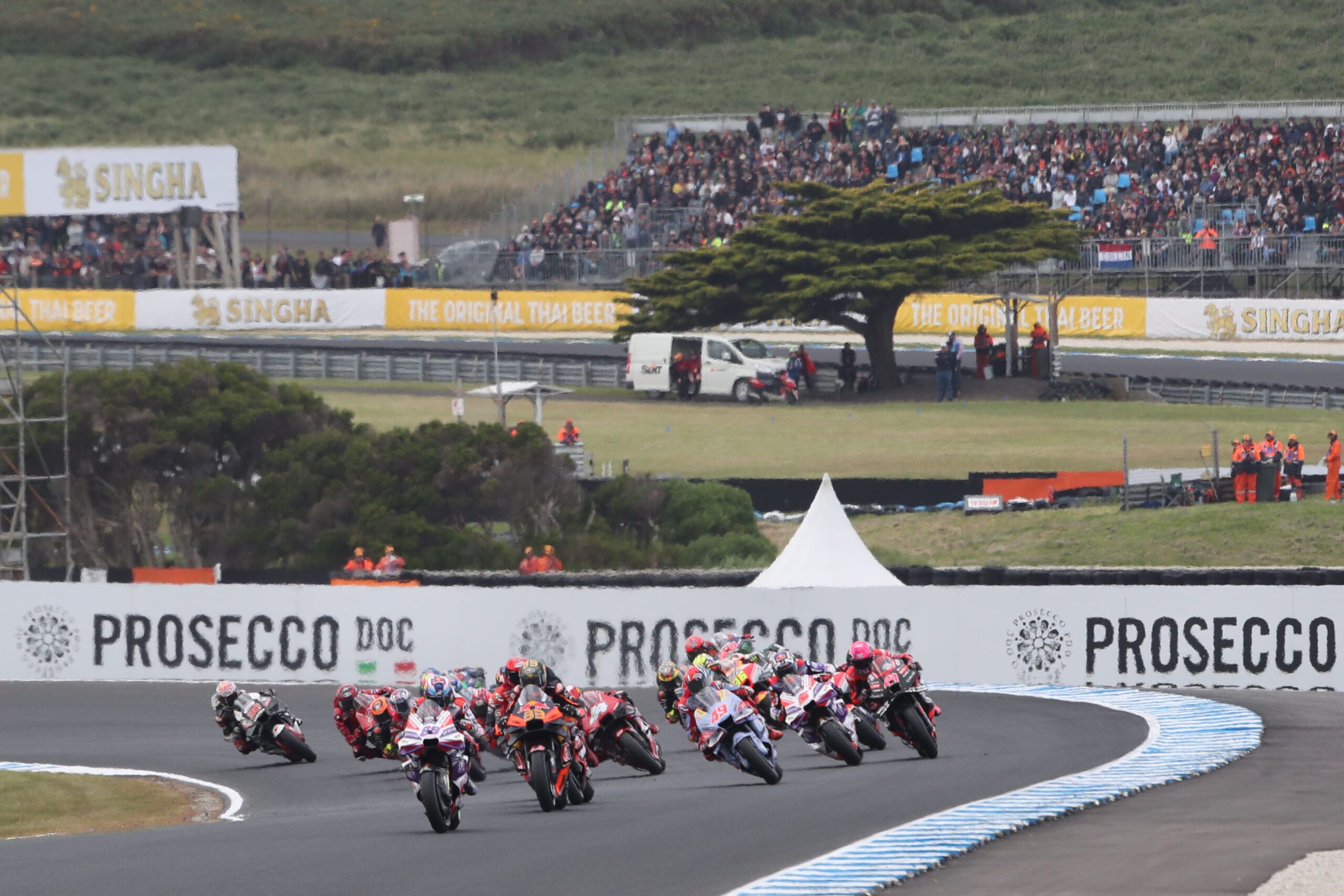 Corrida de MotoGP do GP da Austrália antecipada para sábado pelo