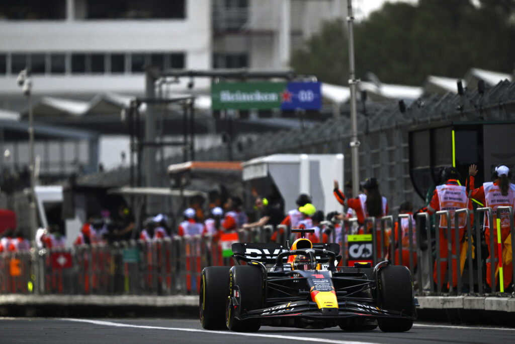 Verstappen comanda segundo treino para o GP da Cidade do México