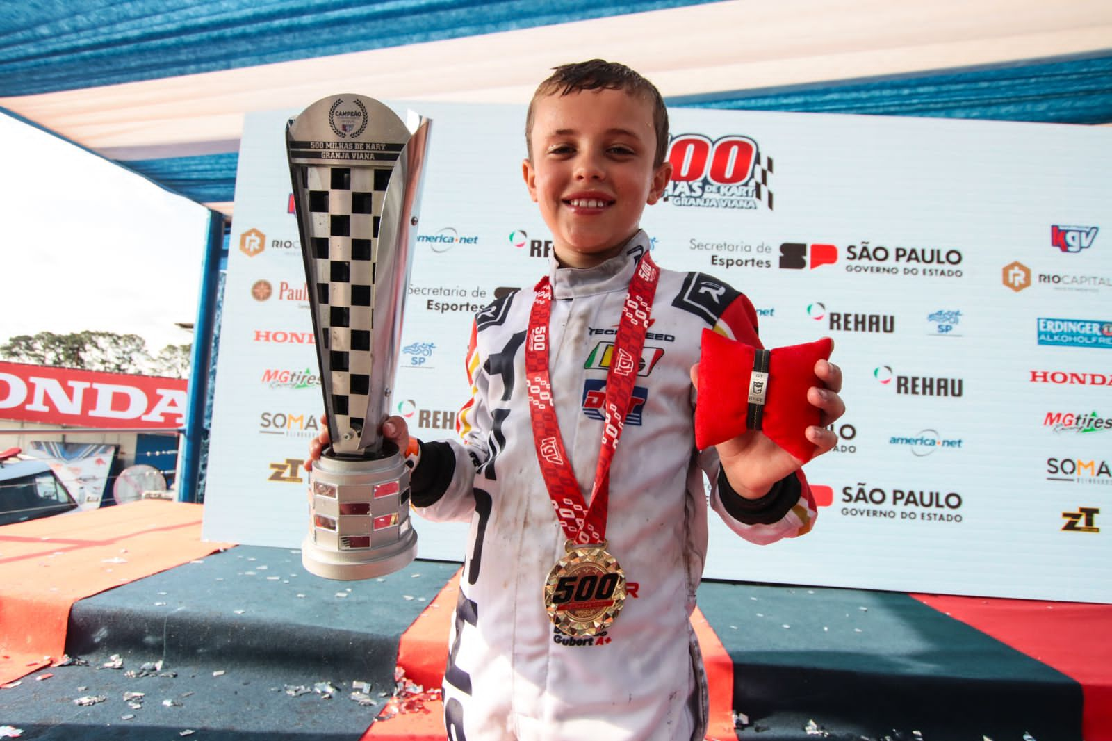 Bernardo Kluppel vence 50 Milhas de Kart Cadete no KGV