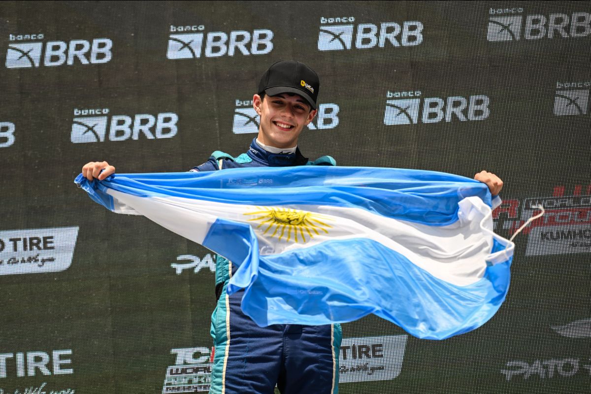 Montenegro é campeão do TCR South América. Suzuki e Nunes vencem em Cascavel