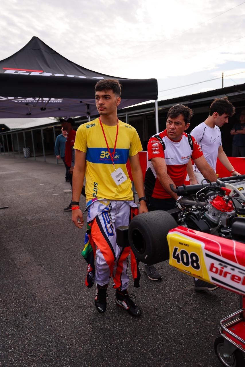 Léo Reis vence 2 etapas do Rotax Max Challenge nos EUA e lidera busca por vaga no Mundial