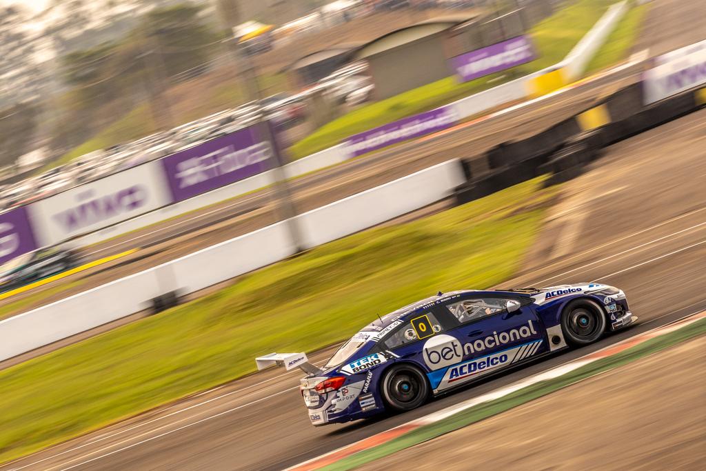 Cacá Bueno destaca bom ritmo do carro no Velopark e mostra otimismo para etapa da Argentina