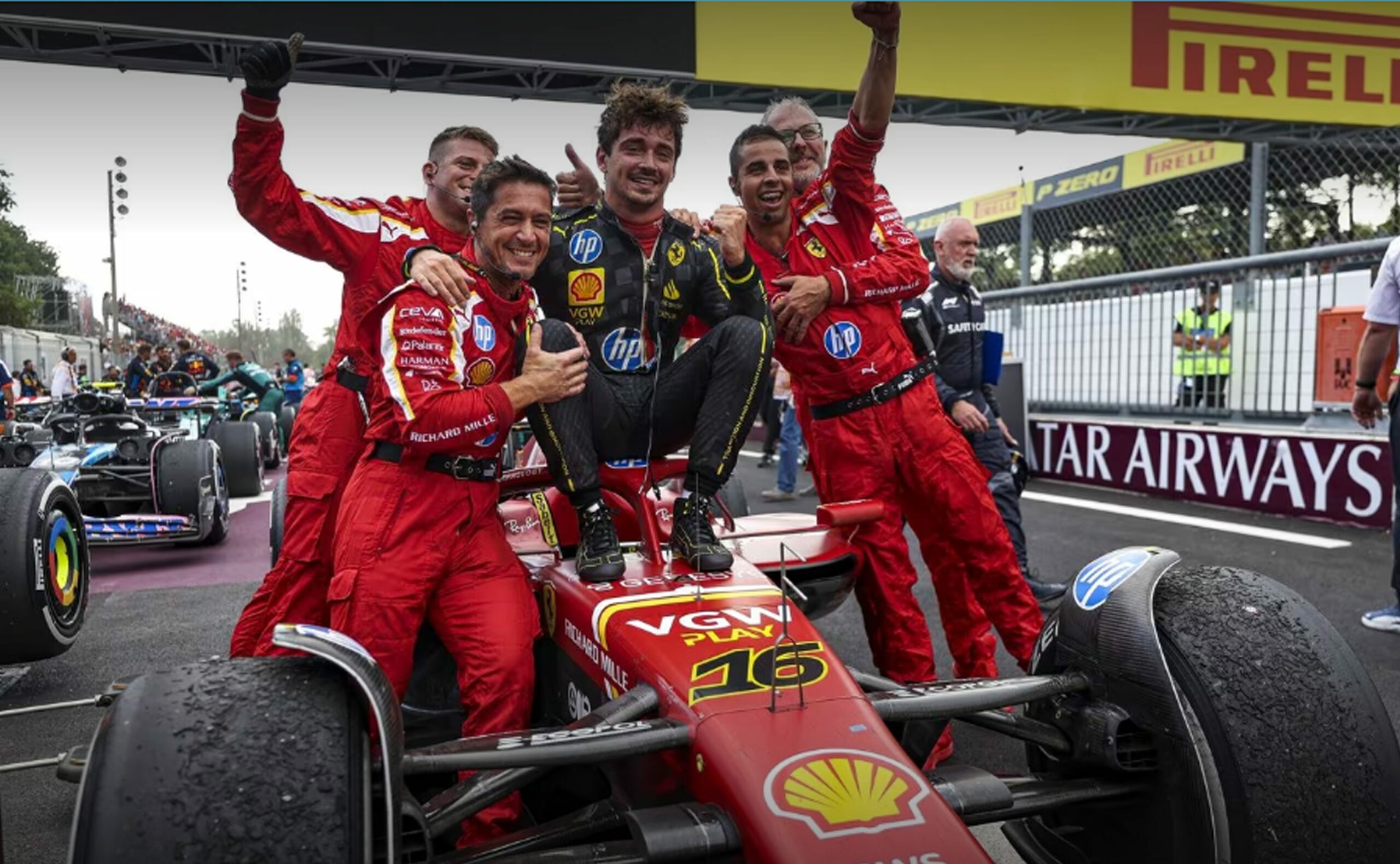 Ferrari vence em Monza