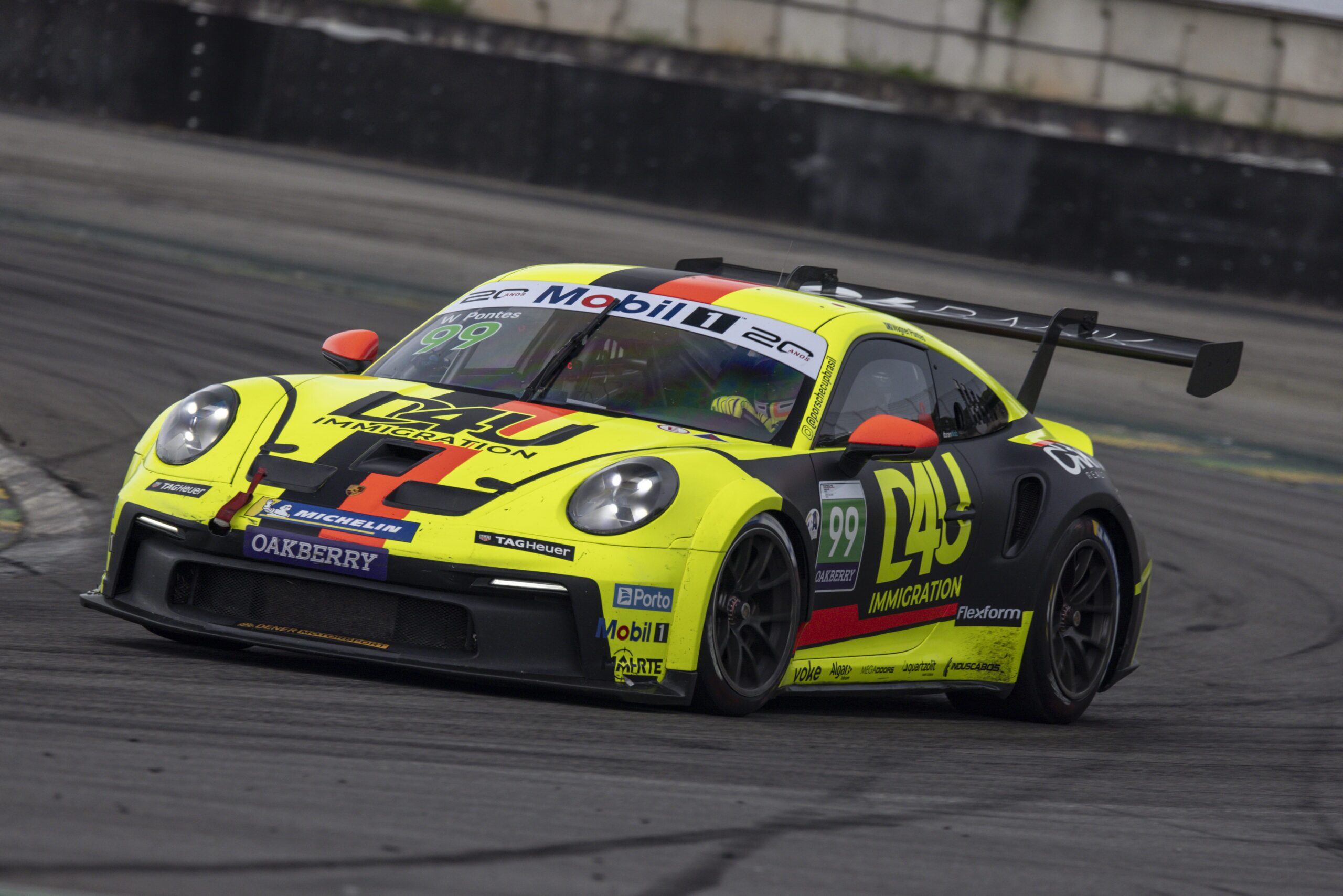 Porsche Cup: vencedor em 2024, Wagner Pontes volta a Portimão para ampliar sequência de pódios com a D4U Immigration