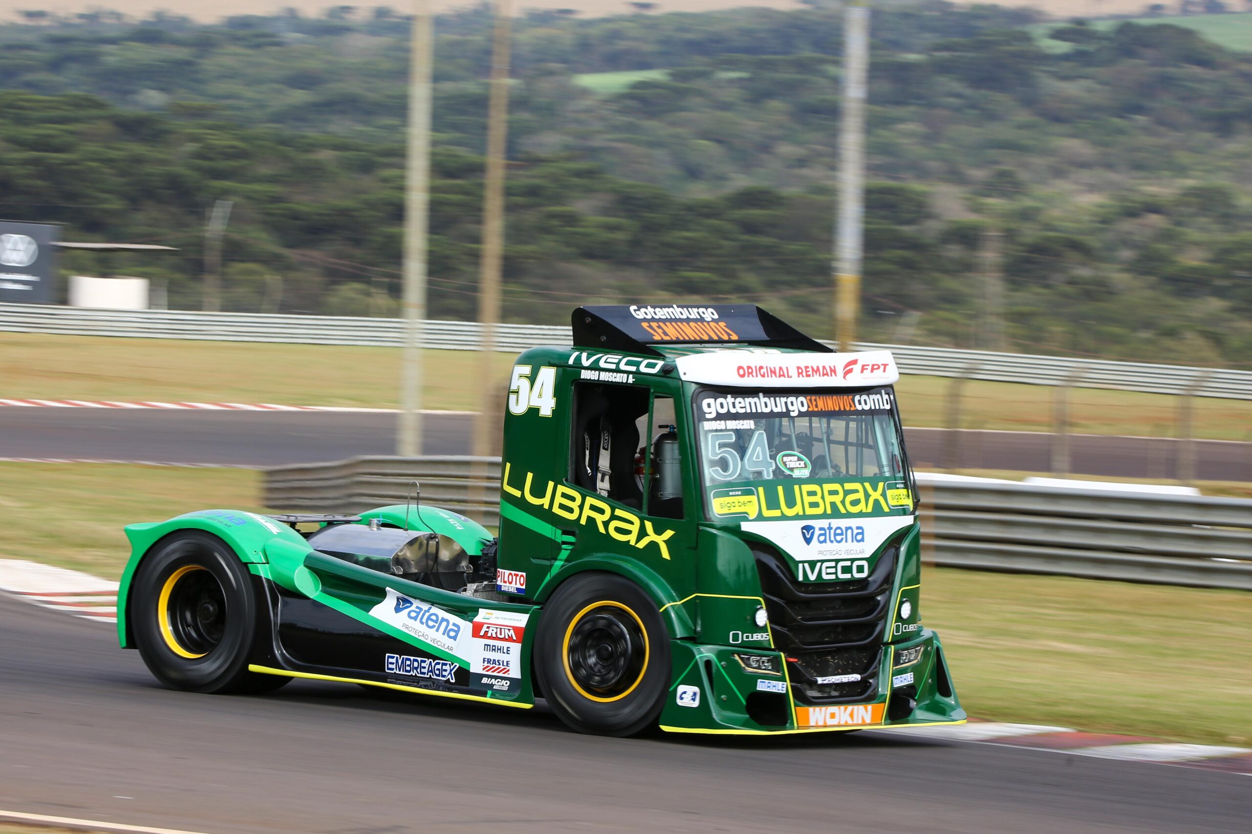 Diogo Moscato aprova ritmo do caminhão em primeiro treino da Copa Truck em Cascavel