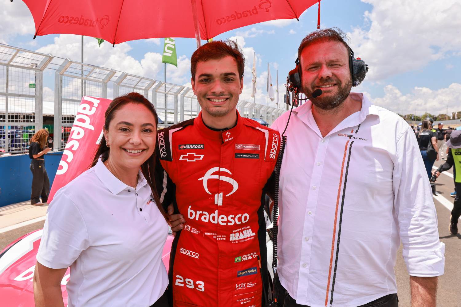 Dia da mulher: mãe dos irmãos Léo e Rafa Reis, Cris Reis comanda várias ...