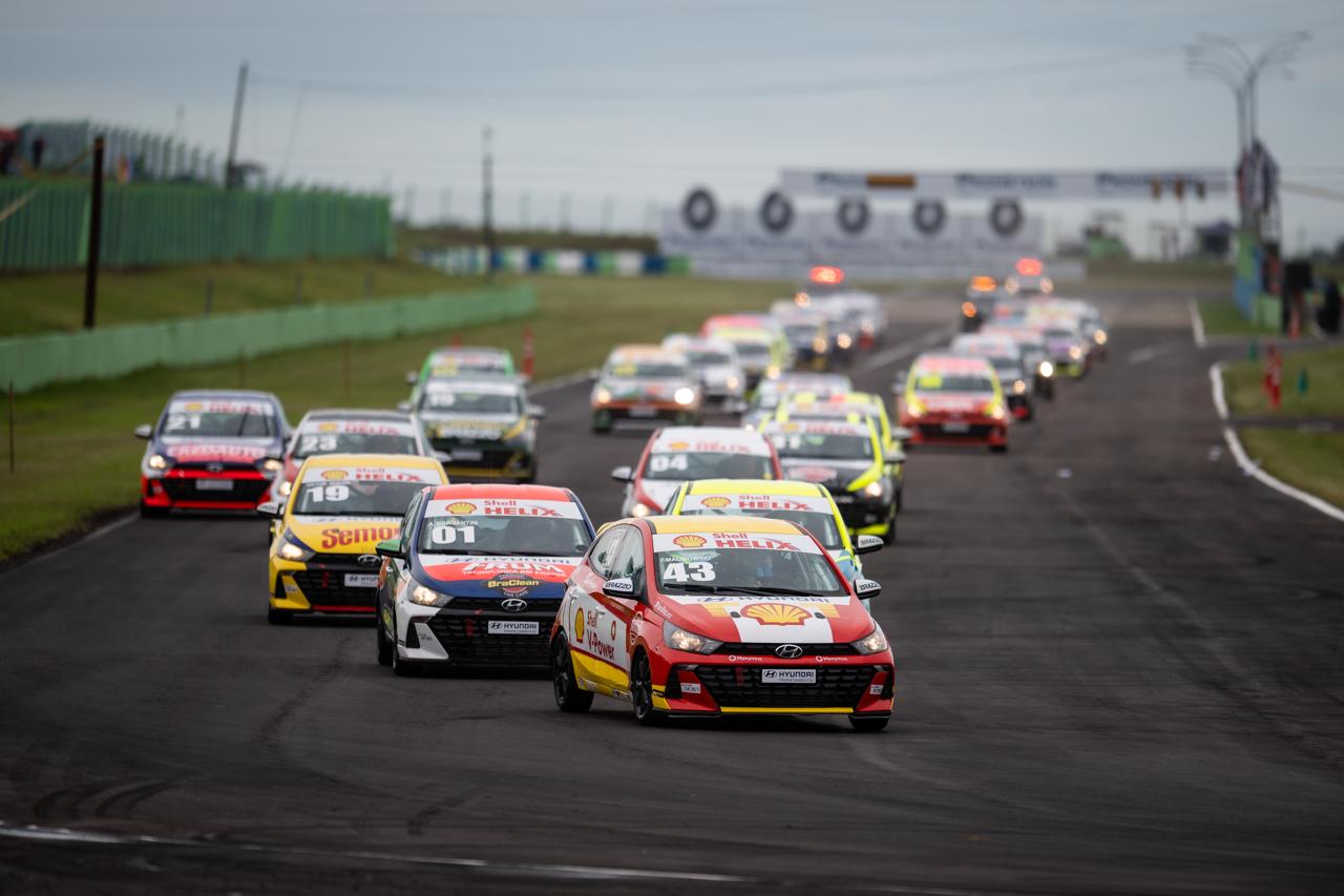 Copa HB20: Bornemann e Cardoso vencem em Santa Cruz