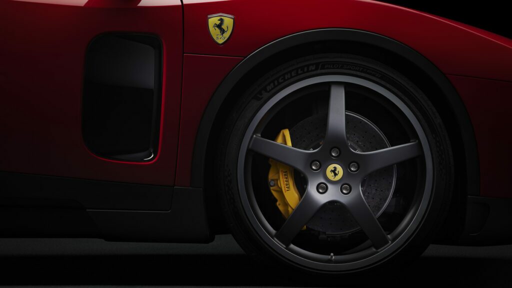 Ferrari, Luce, elétrica, John Ive